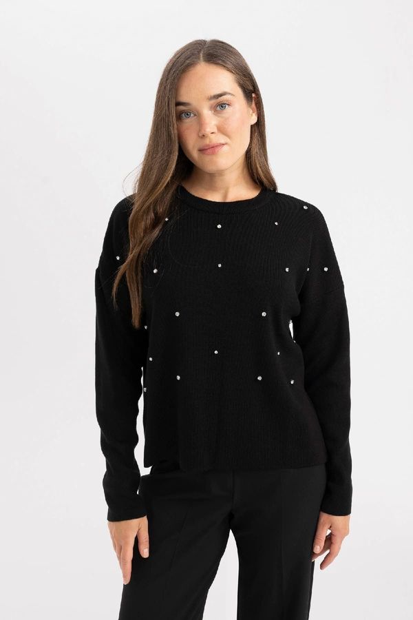 DEFACTO DEFACTO Women's Black Regular Fit Crew Neck Stone Knitted Sweater