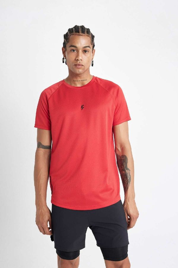 DEFACTO DeFactoFit Slim Fit Crew Neck Printed Sports Short Sleeve T-Shirt