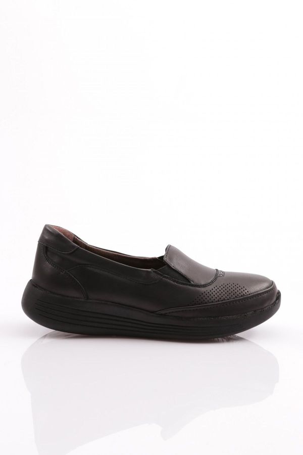 DGN DGN 1040 Comfort Shoes