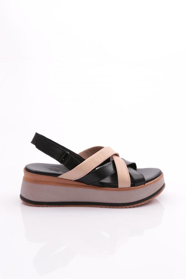 DGN DGN 1700 Women's Sandals Genuine Leather Black