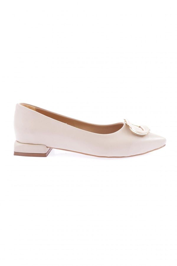 DGN DGN 2800-23y Womens Flats with Pointed Toe Buckles.