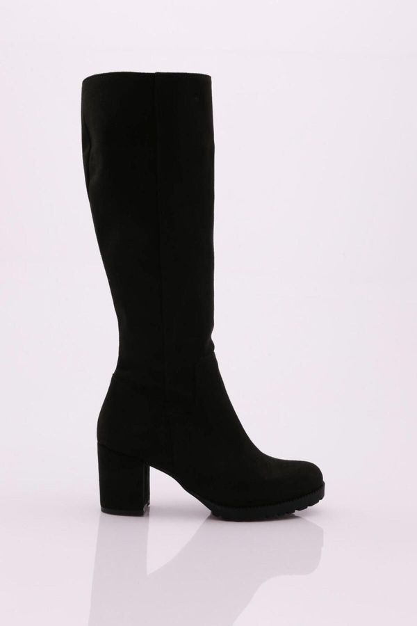 DGN DGN 5401 Women's Zippered Heeled Boots.