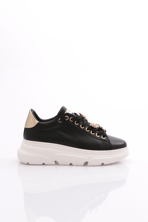 DGN DGN Es852 Women's Thick Sole Bee Buckled Sneakers