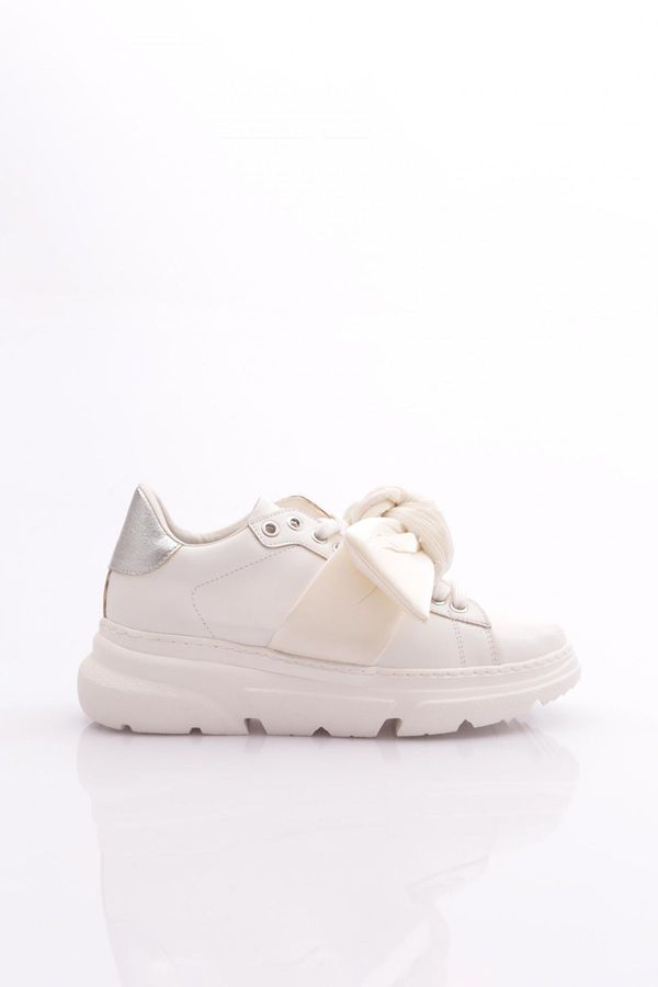 DGN DGN Es853 Women's Thick Sole Bow Sneakers