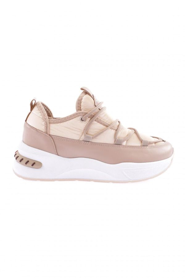 DGN DGN Z88 23y Women's Thick Sole Sneakers Shoes Ten