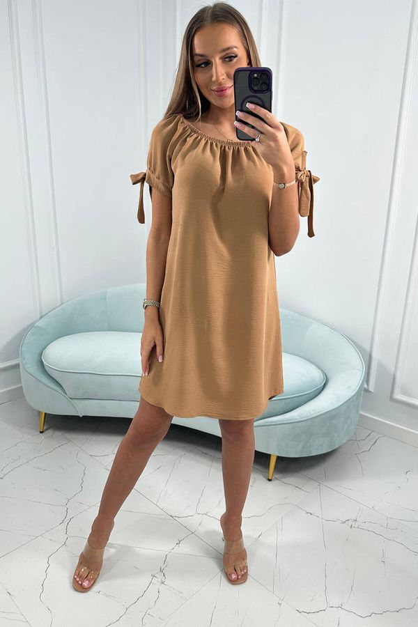 Kesi Dress with tie on the sleeves camel