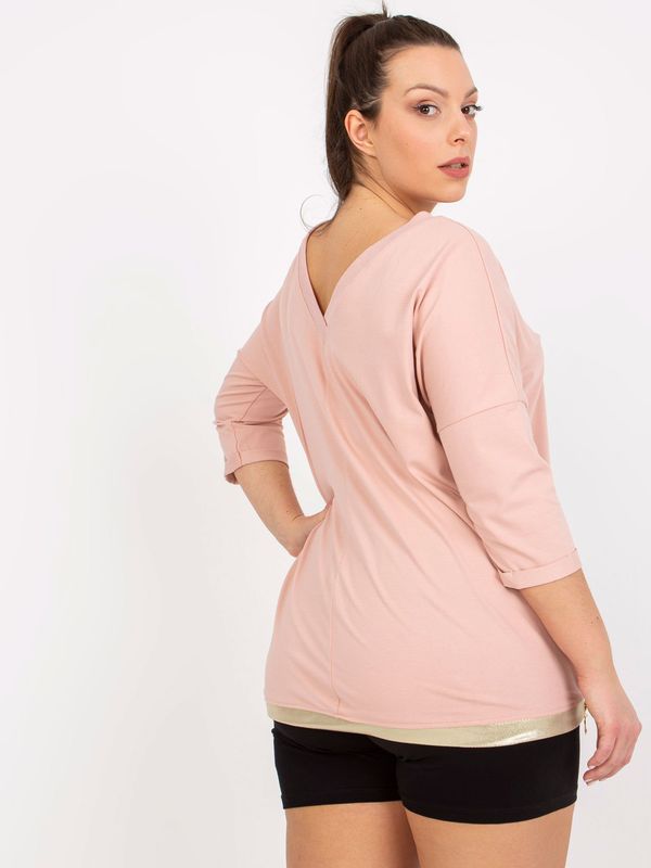 Fashionhunters Dusty pink blouse plus size with print and application