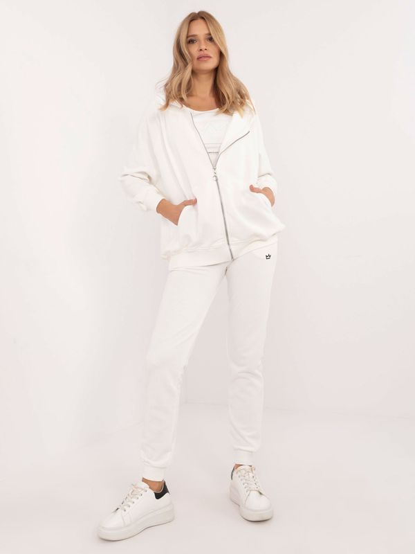 Fashionhunters Ecru three-piece tracksuit with top