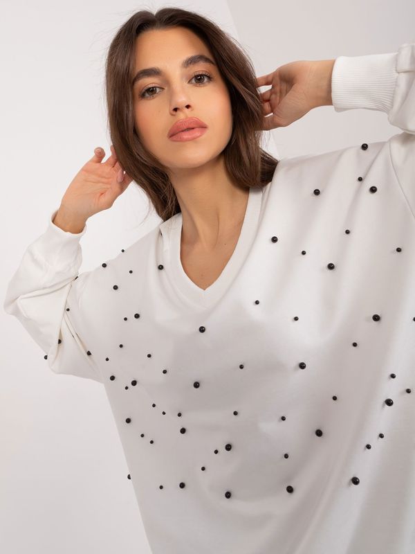 Fashionhunters Ecru women's oversize sweatshirt with appliqué