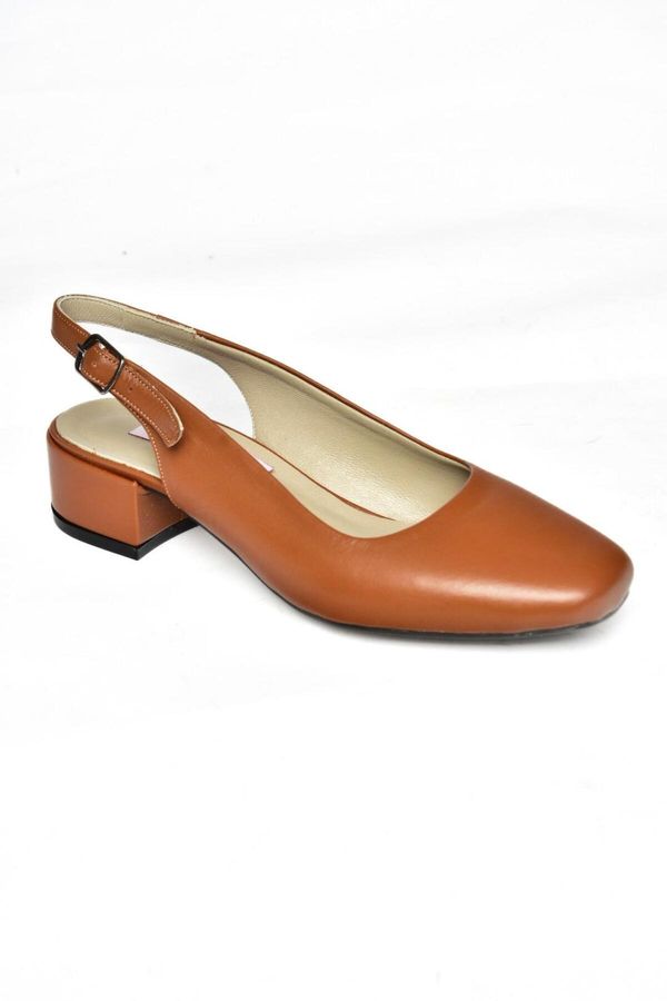 Fox Shoes Fox Shoes Camel Genuine Leather Thick Heeled Women's Shoes