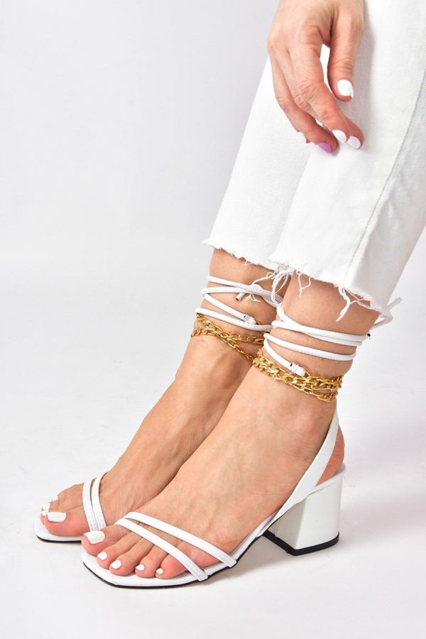 Fox Shoes Fox Shoes White Short Heeled Women's Gold Chain Detail Ankle Laced Shoes