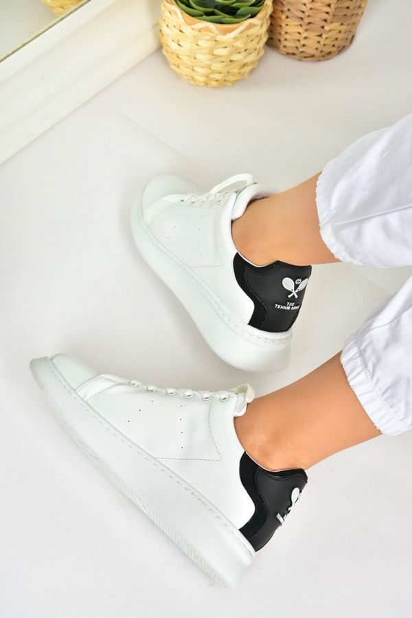 Fox Shoes Fox Shoes White/black Women's Casual Sneakers