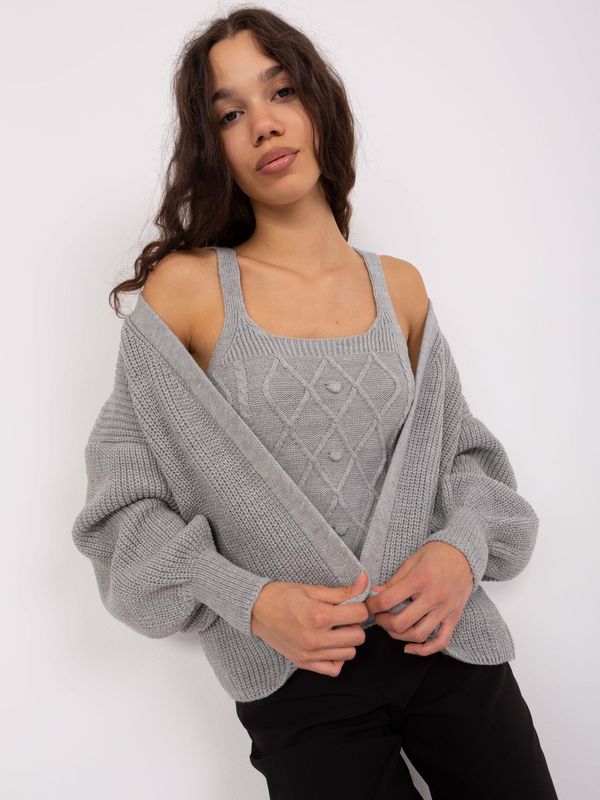Fashionhunters Gray knitted set with wool