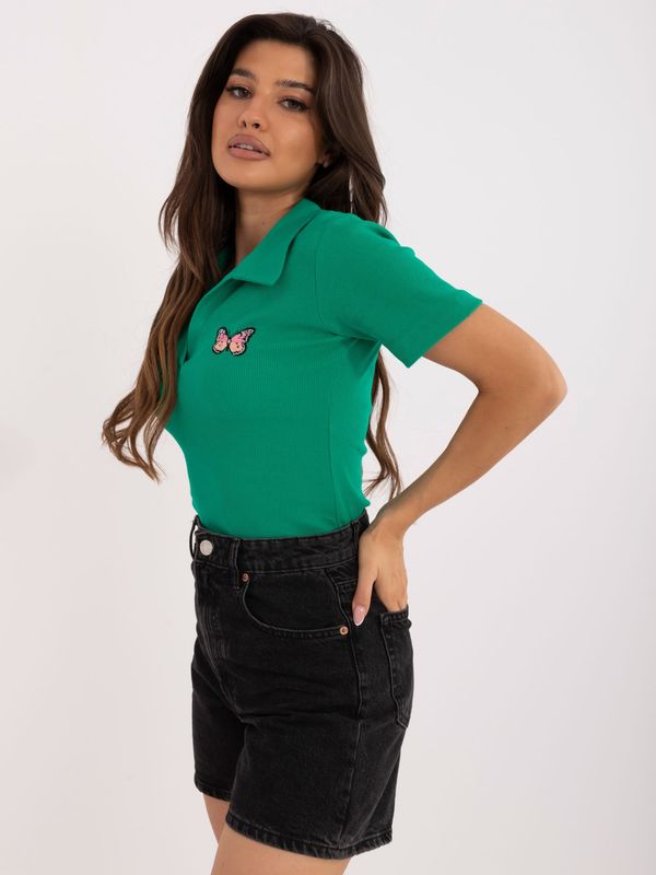 Fashionhunters Green fitted blouse with collar