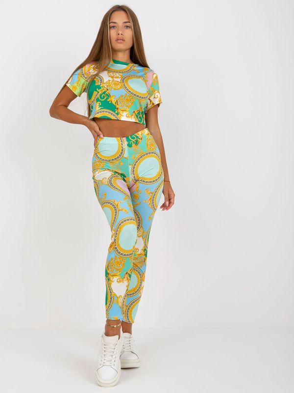Fashionhunters Green fitted casual set with leggings