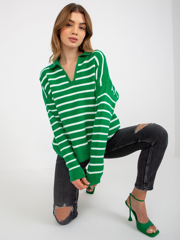 Fashionhunters Green-white oversize striped sweater with collar