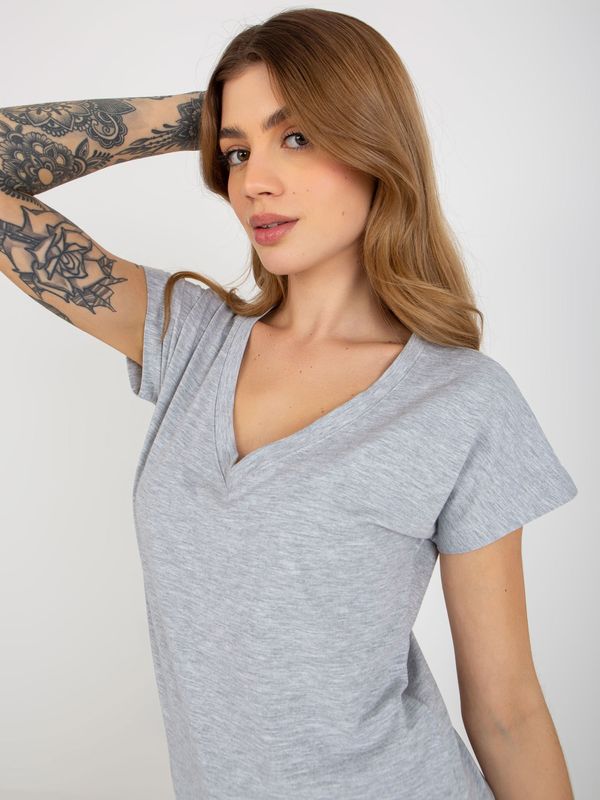 Fashionhunters Grey melange basic T-shirt with neckline