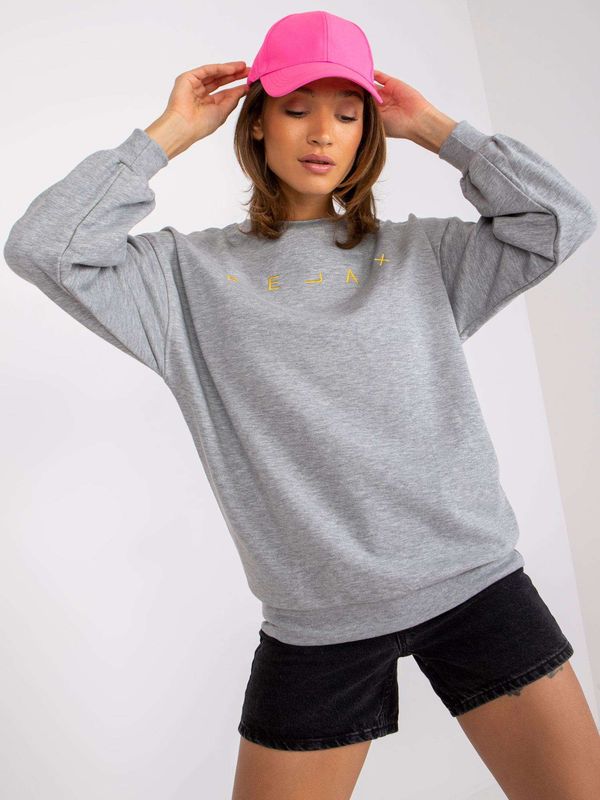 Fashionhunters Grey melange sweatshirt with Damiette slogan