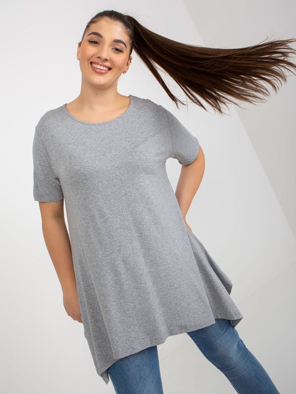 Fashionhunters Grey monochrome blouse of larger size with short sleeves
