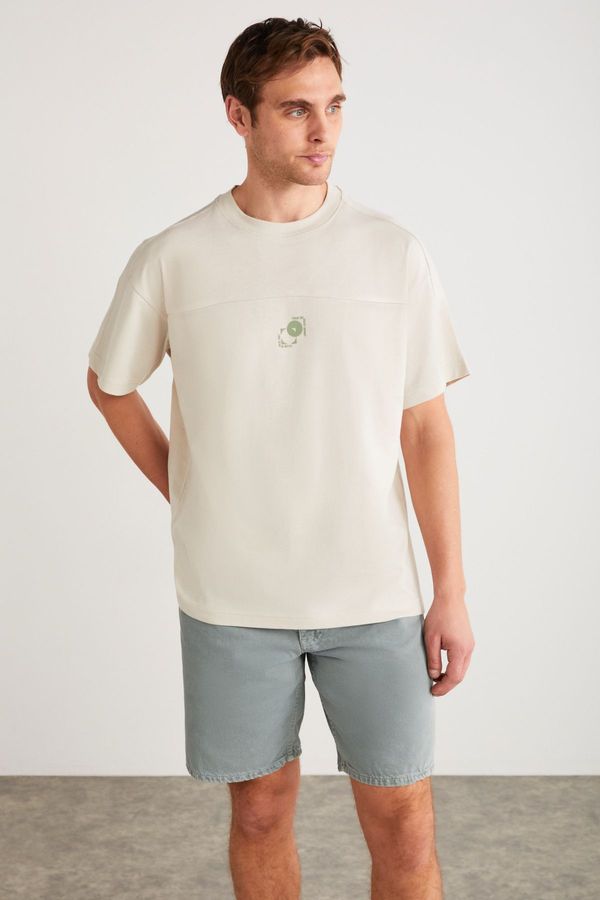 GRIMELANGE GRIMELANGE Denver Men's Printed Detail Oversize Crew Neck Short Sleeve 100% Organic Cotton Stone Color T-shir