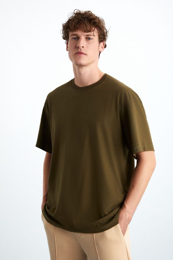 GRIMELANGE GRIMELANGE Jett Men's Oversize Fit 100% Organic Cotton Thick Textured Crew Neck Khaki T-shirt