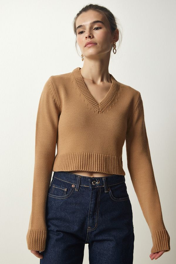 Happiness İstanbul Happiness İstanbul Women's Biscuit V-Neck Crop Knitwear Sweater