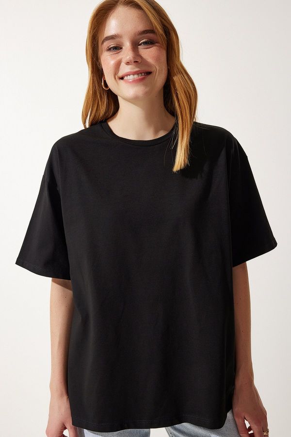 Happiness İstanbul Happiness İstanbul Women's Black Basic Oversize Knitted T-Shirt