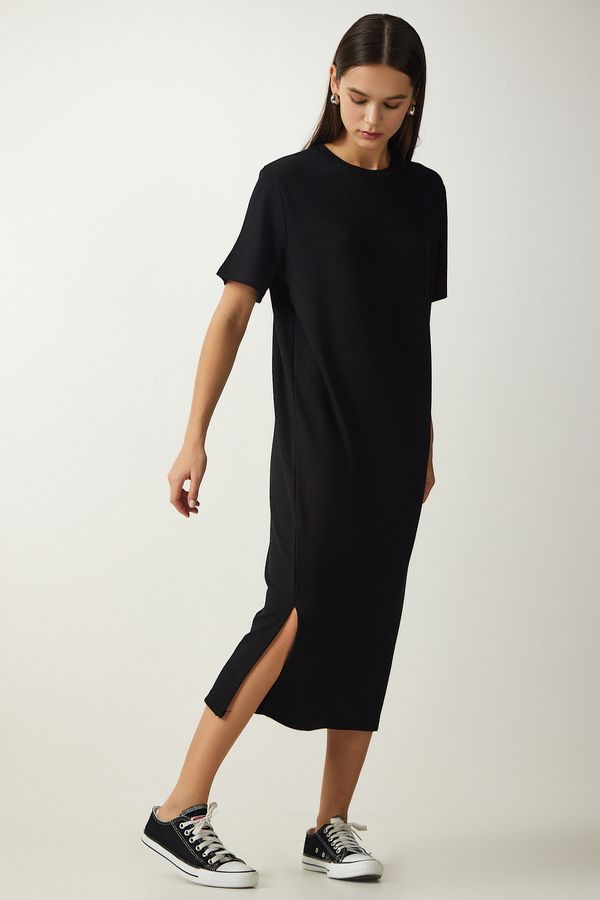 Happiness İstanbul Happiness İstanbul Women's Black Crew Neck Knitted Ribbed Dress