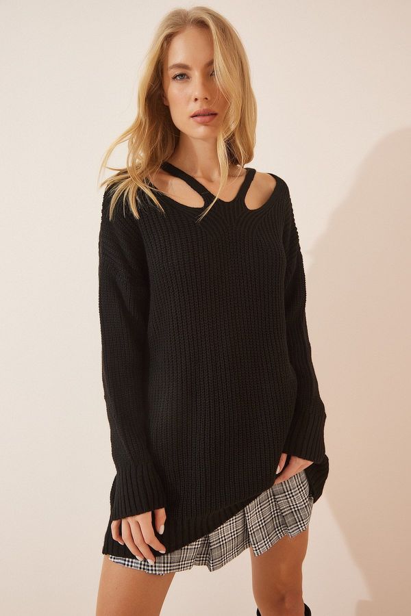 Happiness İstanbul Happiness İstanbul Women's Black Cut Out Detailed Oversize Long Knitwear