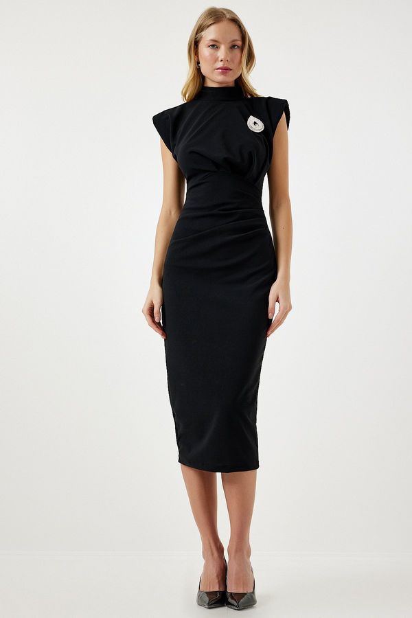 Happiness İstanbul Happiness İstanbul Women's Black Elegant Brooch Gathered Wrap Knitted Dress