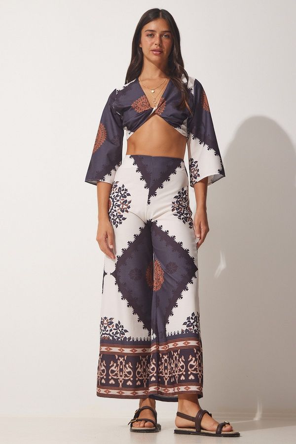 Happiness İstanbul Happiness İstanbul Women's Black Patterned Summer Blouse and Pants Suit