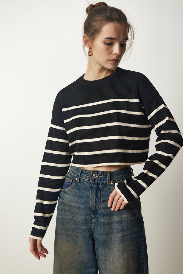Happiness İstanbul Happiness İstanbul Women's Black Ribbed Striped Crop Knitwear Sweater