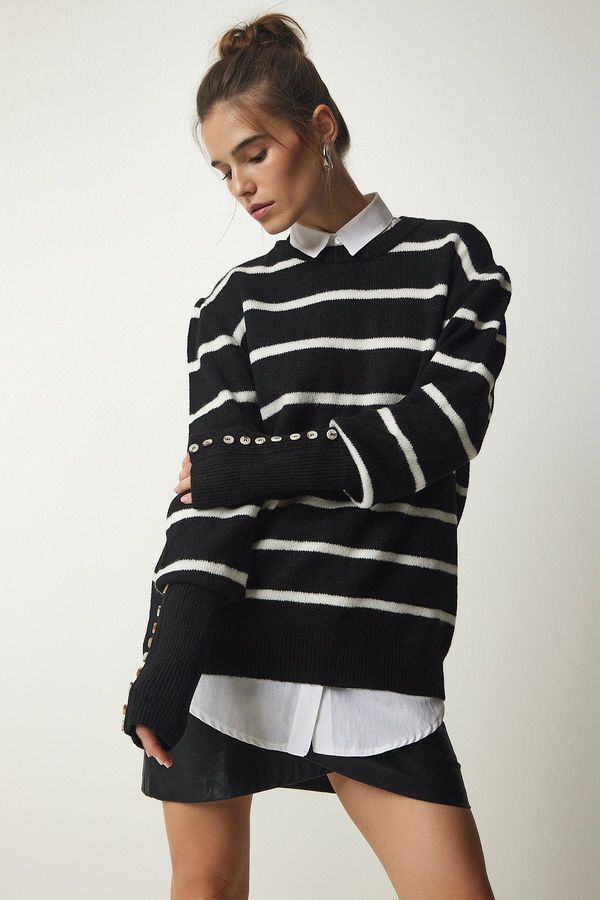 Happiness İstanbul Happiness İstanbul Women's Black Striped Knitwear Sweater