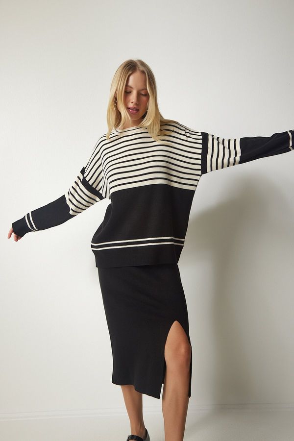 Happiness İstanbul Happiness İstanbul Women's Black Striped Sweater Skirt Knitwear Suit