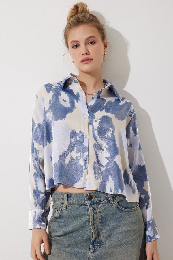 Happiness İstanbul Happiness İstanbul Women's Blue Patterned Satin Surface Short Shirt