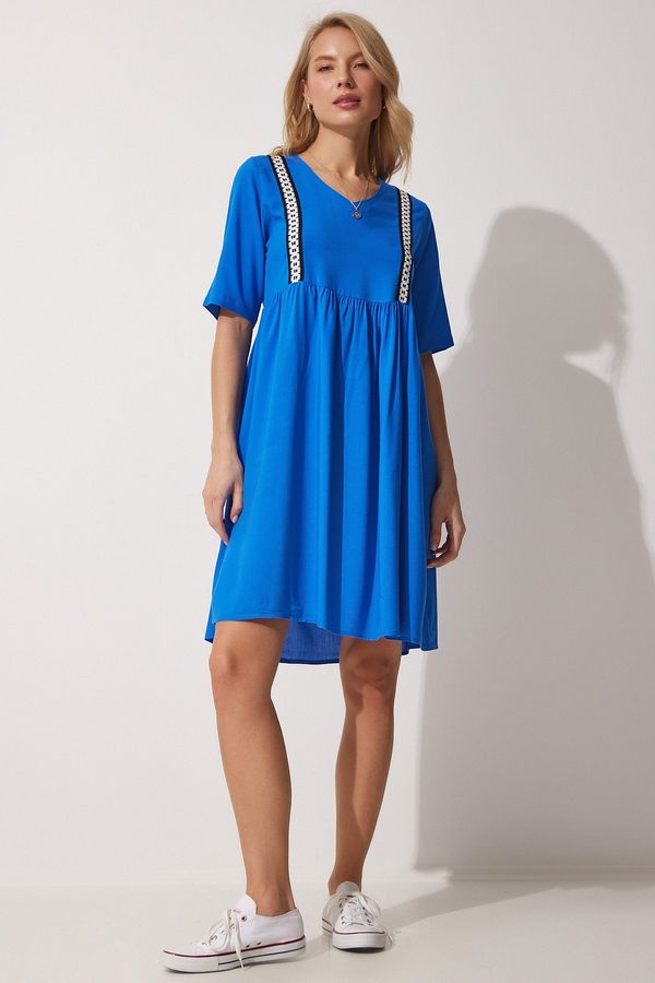 Happiness İstanbul Happiness İstanbul Women's Blue V Neck Embroidered Flared Viscose Summer Dress