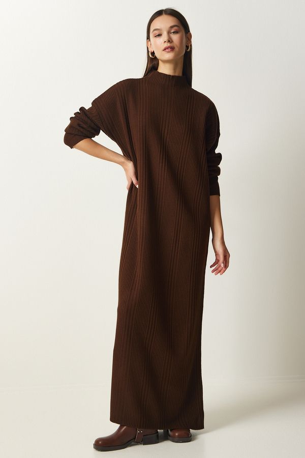 Happiness İstanbul Happiness İstanbul Women's Brown High Collar Oversize Knitwear Dress