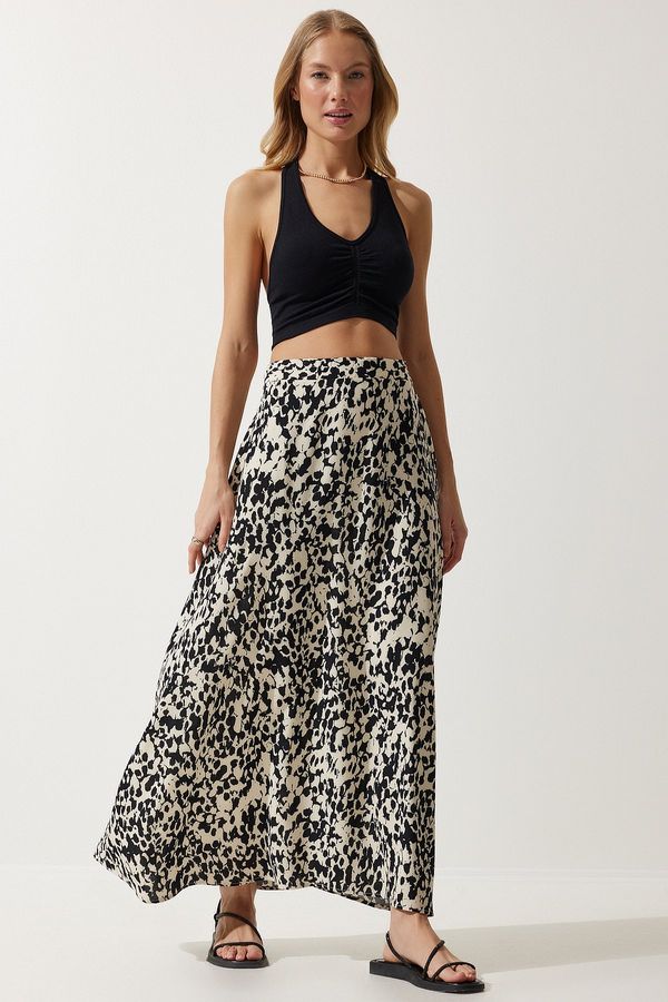 Happiness İstanbul Happiness İstanbul Women's Cream Black Patterned Long Viscose Skirt