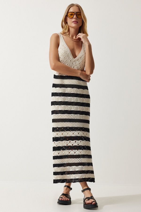 Happiness İstanbul Happiness İstanbul Women's Cream Black Strappy Striped Summer Knitwear Dress