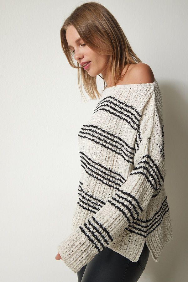 Happiness İstanbul Happiness İstanbul Women's Cream Boat Neck Striped Knitwear Sweater