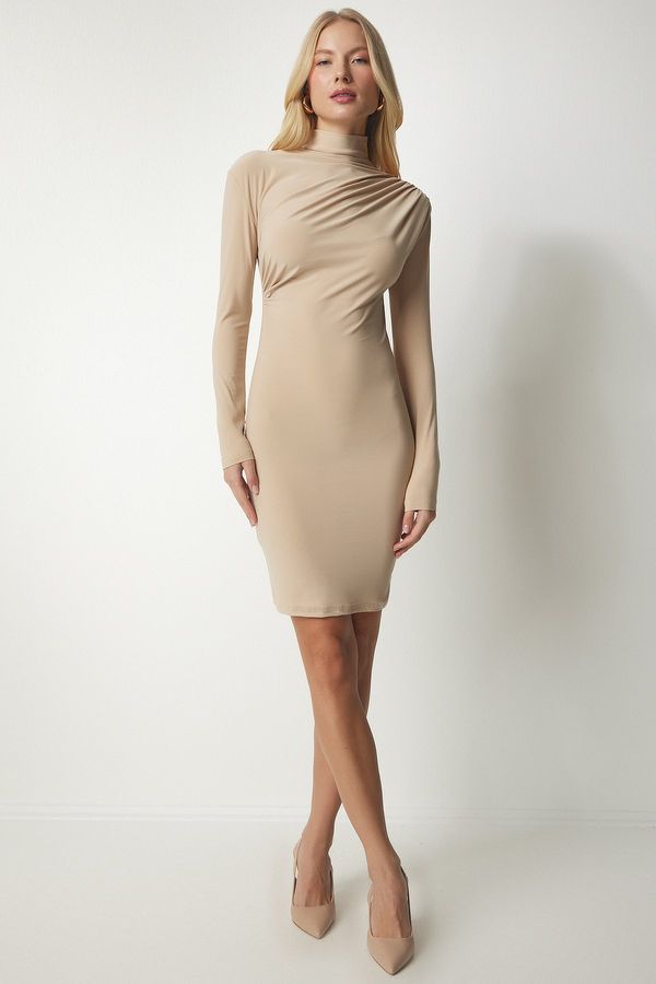 Happiness İstanbul Happiness İstanbul Women's Cream Draped Sandy Dress