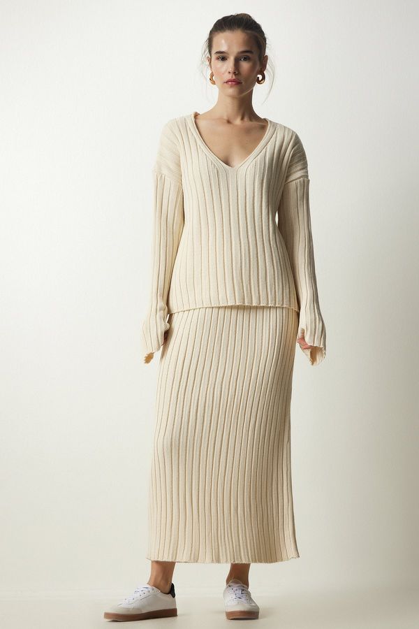 Happiness İstanbul Happiness İstanbul Women's Cream Ribbed Sweater Skirt Knitwear Suit