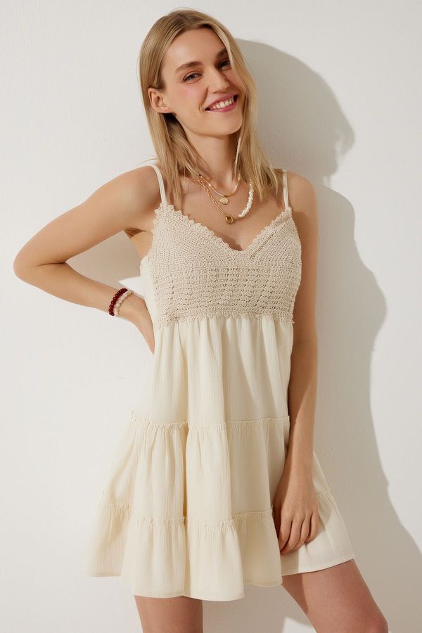 Happiness İstanbul Happiness İstanbul Women's Cream Strap Laced Summer Mini Flared Dress