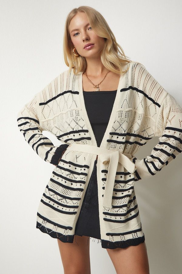 Happiness İstanbul Happiness İstanbul Women's Cream Striped Openwork Knitwear Cardigan