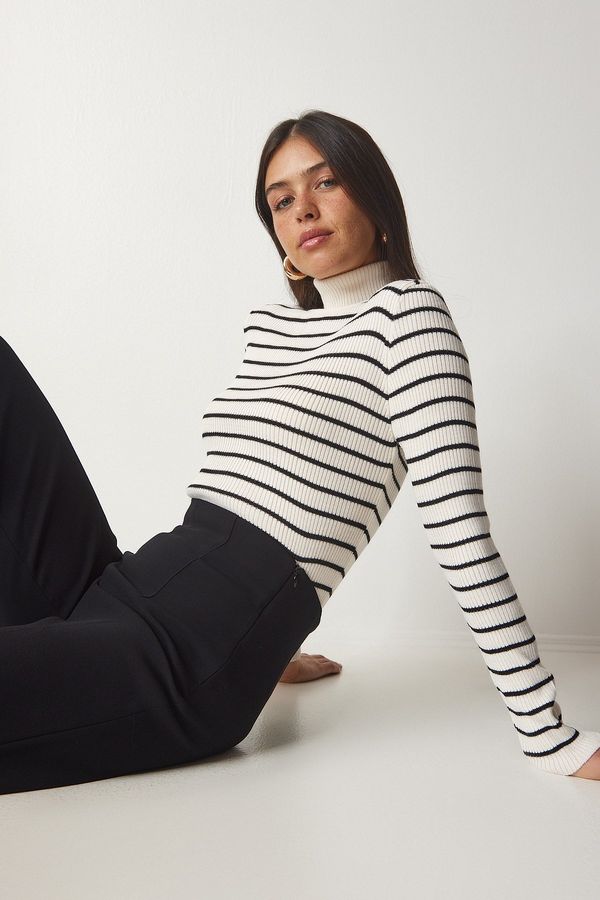 Happiness İstanbul Happiness İstanbul Women's Cream Striped Turtleneck Knitwear Sweater