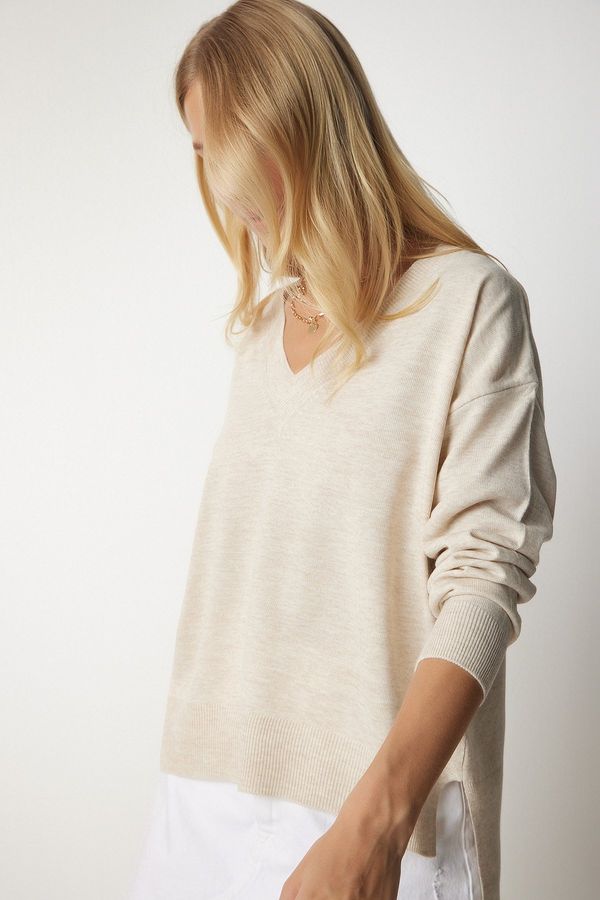 Happiness İstanbul Happiness İstanbul Women's Cream V-Neck Oversize Knitwear Sweater