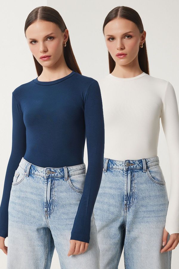 Happiness İstanbul Happiness İstanbul Women's Ecru Navy Blue 2-Piece Package Crew Neck Finger-Slotted Basic Knitted Blouse