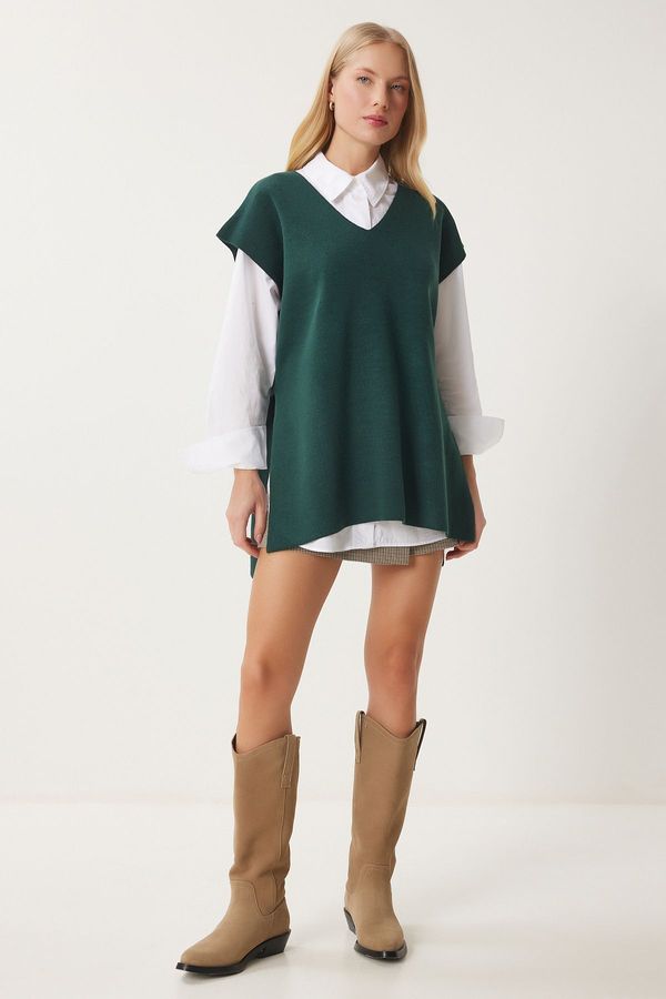 Happiness İstanbul Happiness İstanbul Women's Emerald Green V Neck Belted Long Knit Sweater
