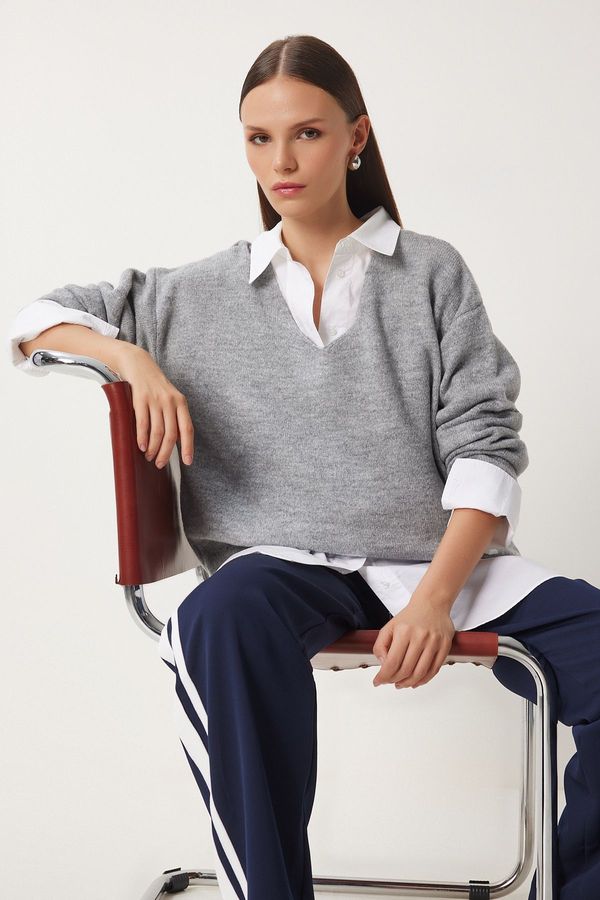 Happiness İstanbul Happiness İstanbul Women's Gray V-Neck Knitwear Sweater
