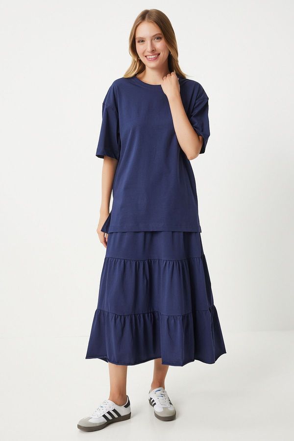 Happiness İstanbul Happiness İstanbul Women's Navy Blue Oversize T-Shirt Flounce Knitted Skirt Set